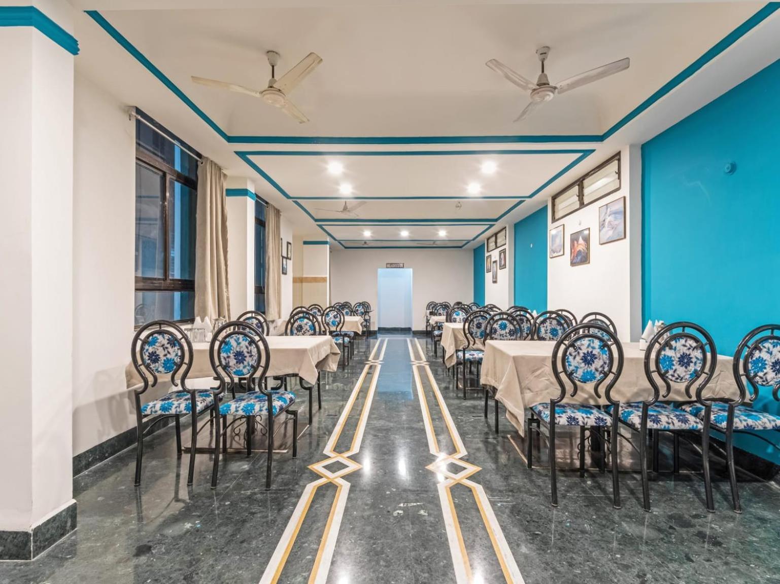 Hotel Indore Palace - Feel At Home Shirdi Eksteriør billede